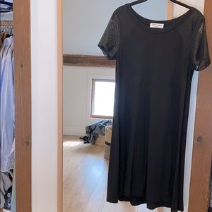 Vero Moda never worn sheer sleeve tee dress!